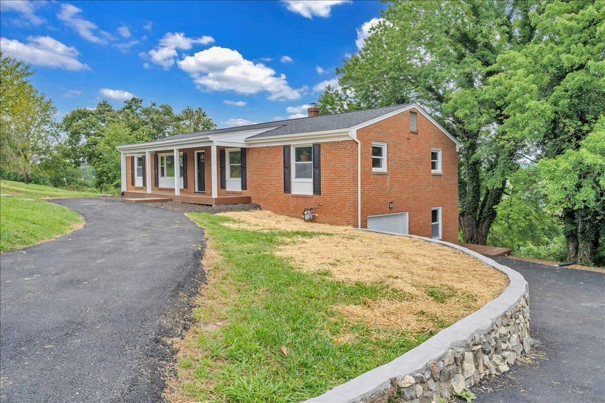 147 Daleview DR - Photo 47