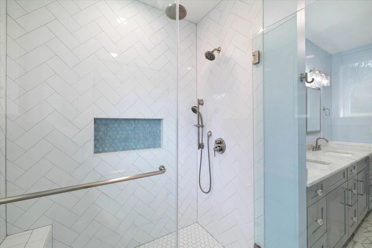 1714 Memorial AVE SW - Photo 20