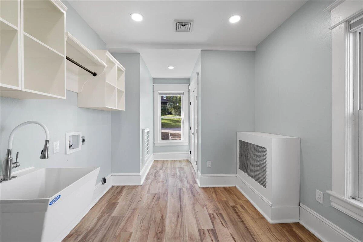 1714 Memorial AVE SW - Photo 24