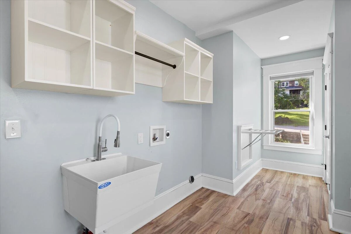 1714 Memorial AVE SW - Photo 25