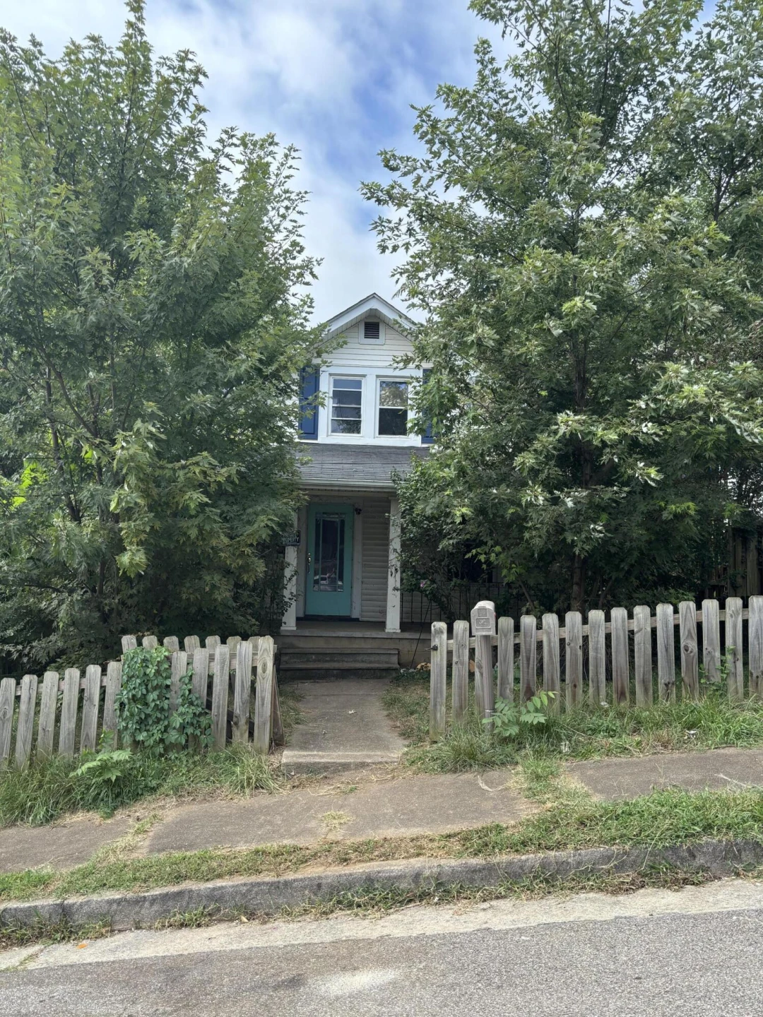 1021 Pechin AVE SE - Photo 10
