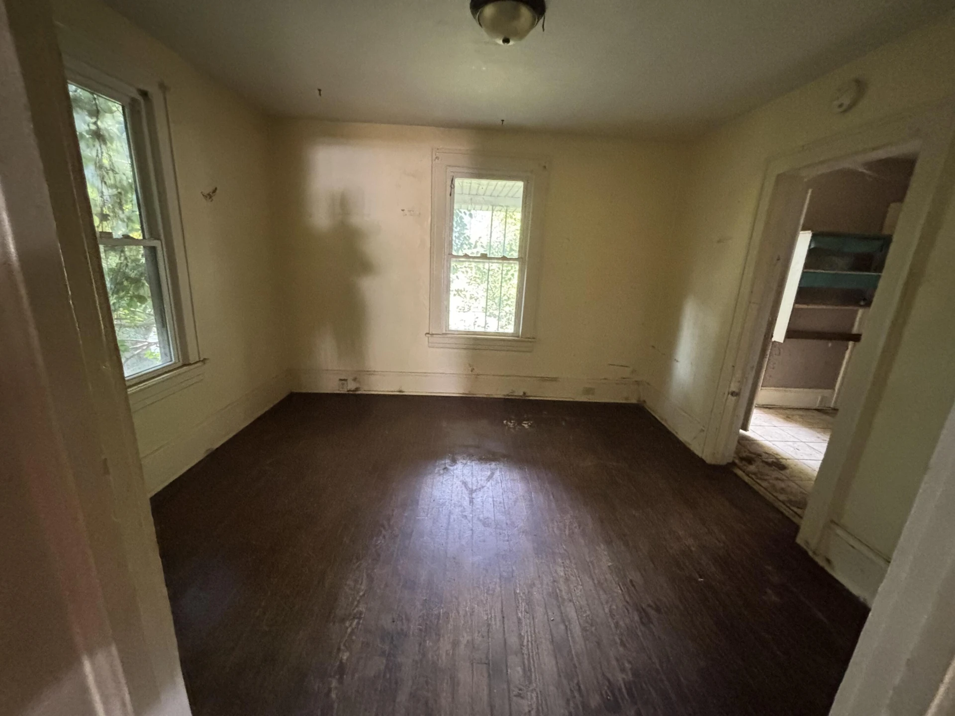 1021 Pechin AVE SE - Photo 5