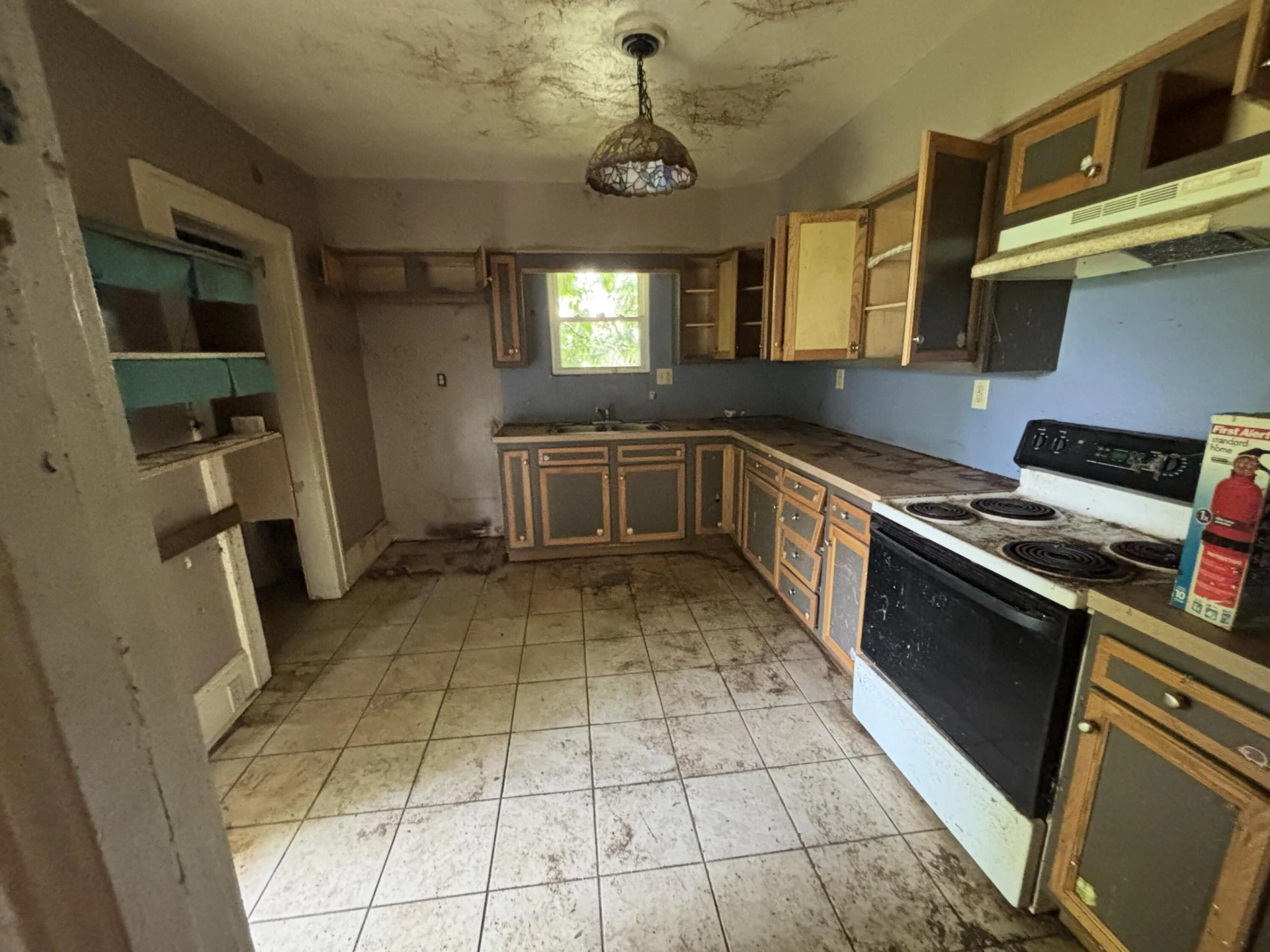 1021 Pechin AVE SE - Photo 6