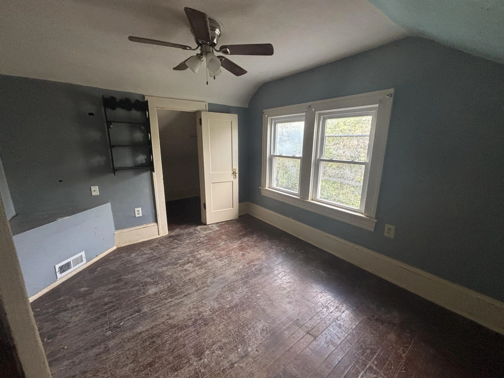 1021 Pechin AVE SE - Photo 8