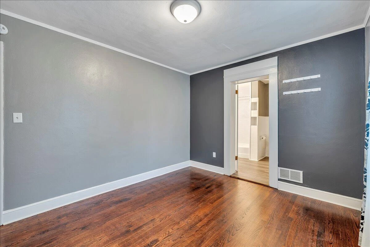5333 Thornrose RD - Photo 24