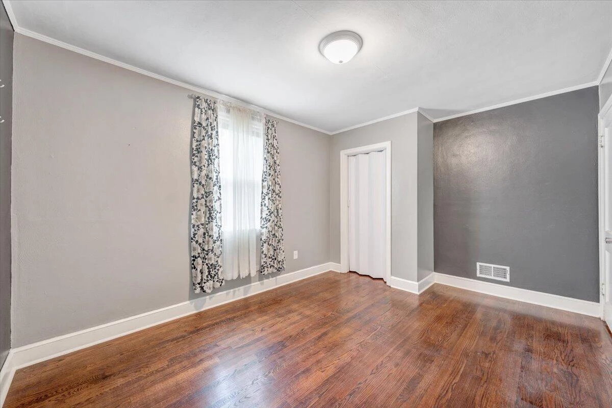 5333 Thornrose RD - Photo 25