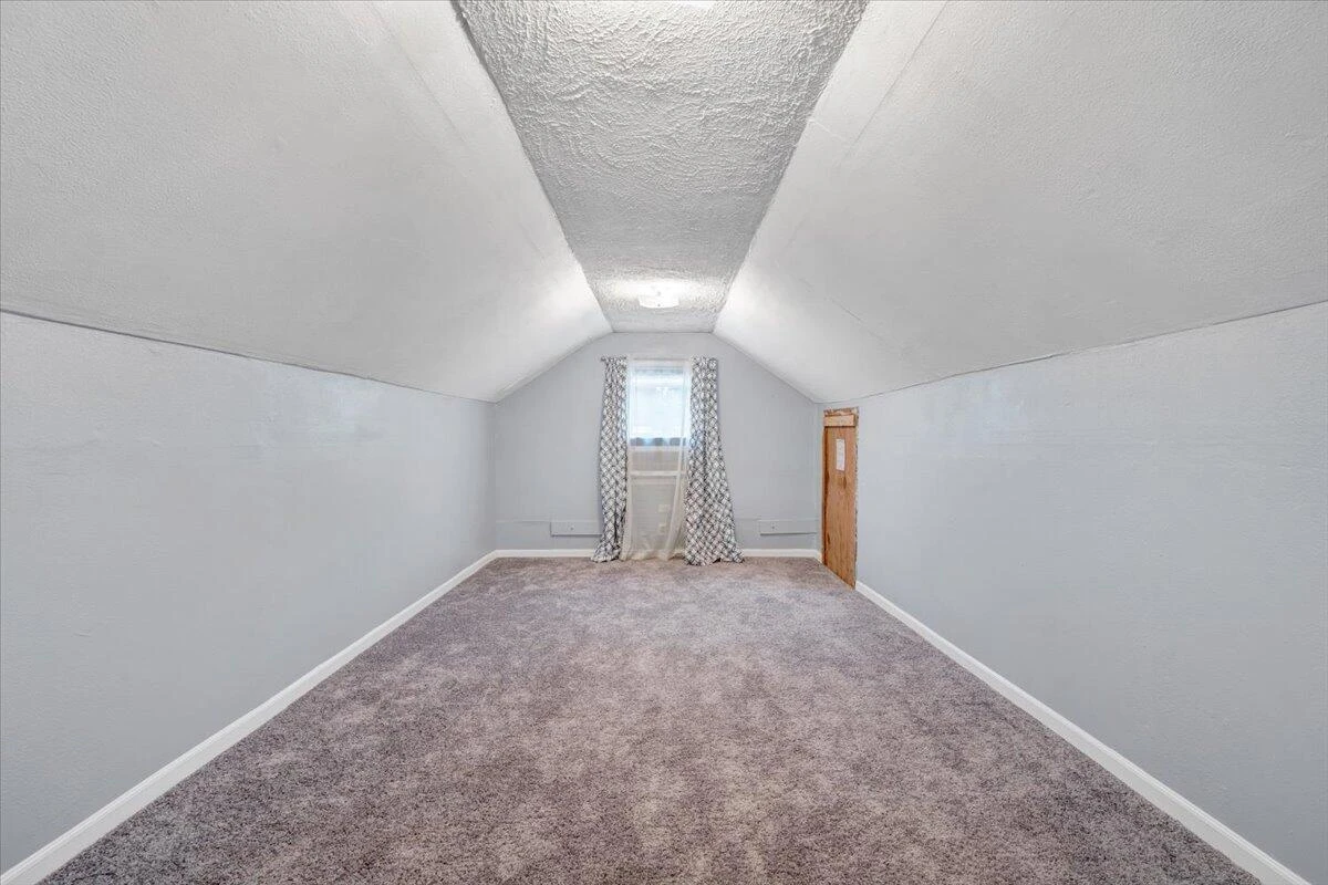 5333 Thornrose RD - Photo 31