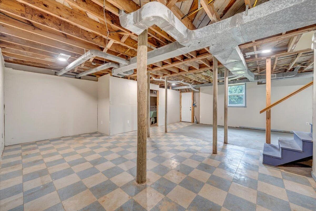 5333 Thornrose RD - Photo 33