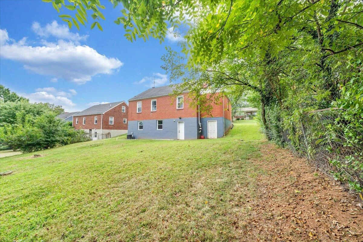 5333 Thornrose RD - Photo 45