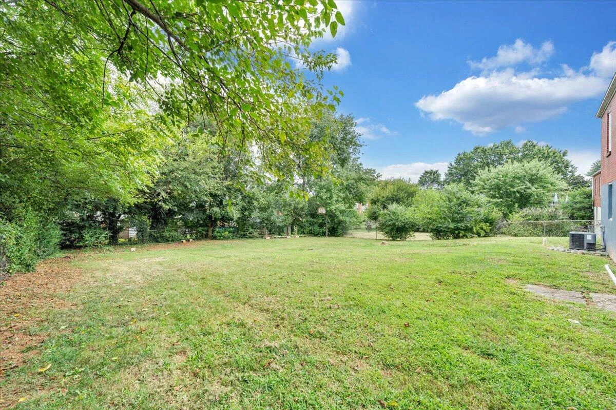5333 Thornrose RD - Photo 46