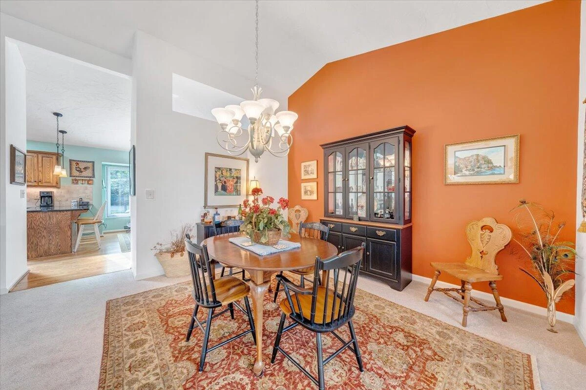 6036 Lakemont DR - Photo 19