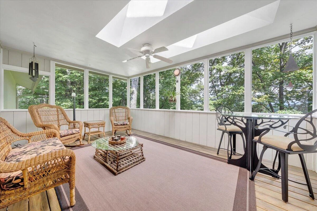 6036 Lakemont DR - Photo 23