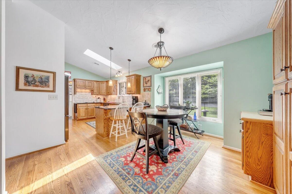 6036 Lakemont DR - Photo 37