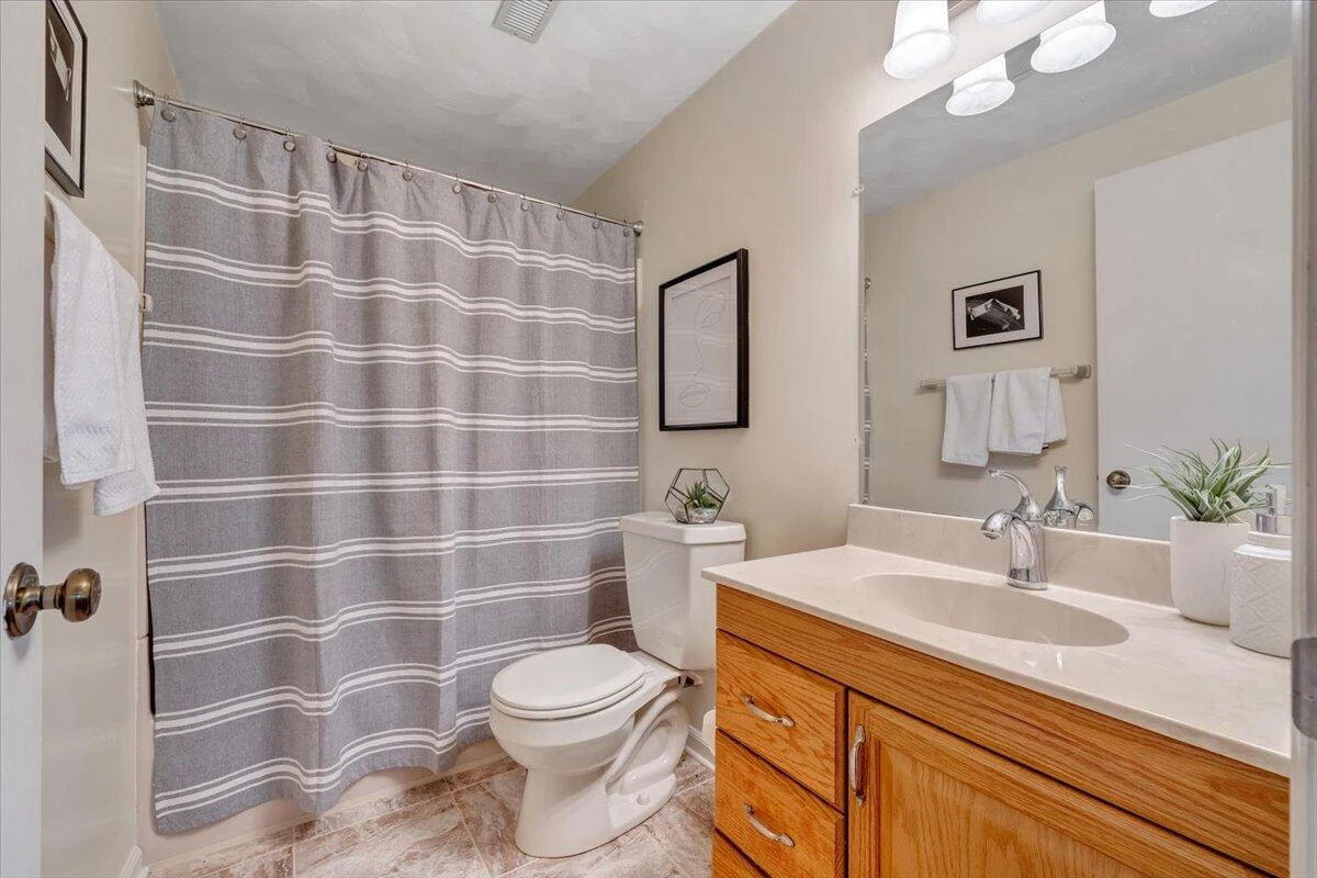 6036 Lakemont DR - Photo 51