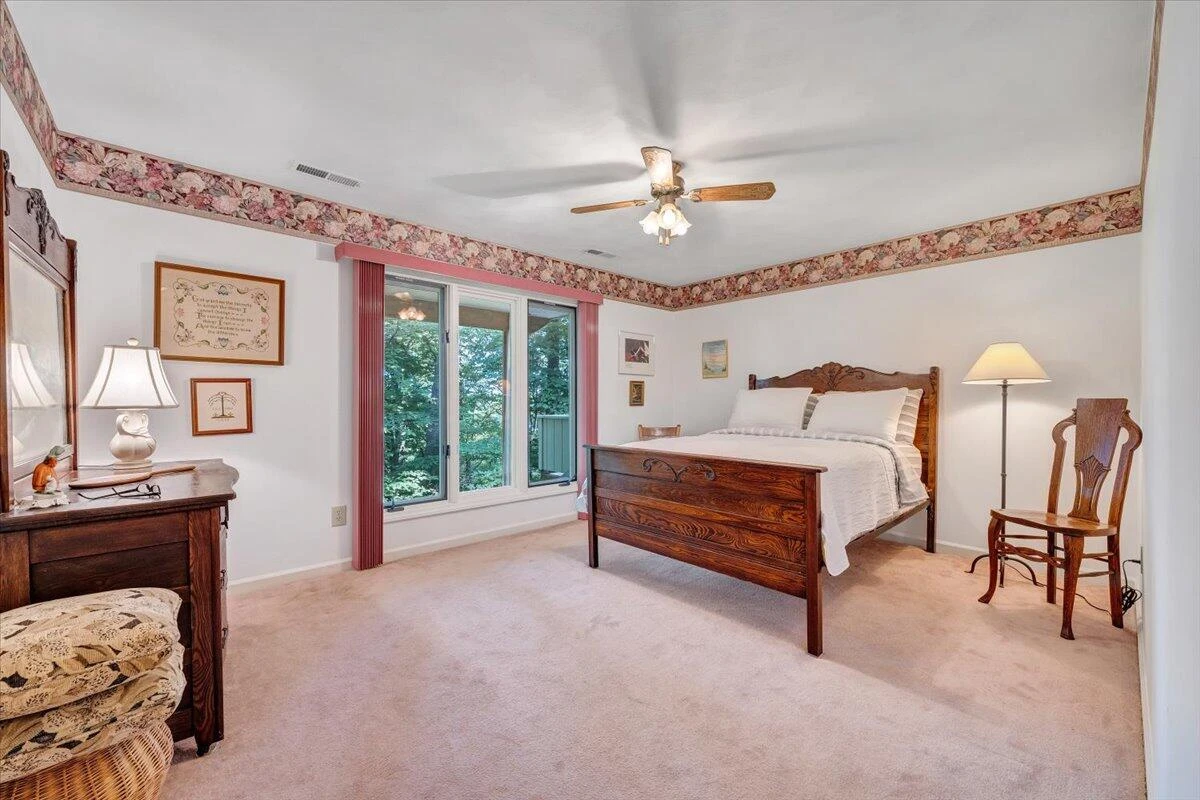 6036 Lakemont DR - Photo 53