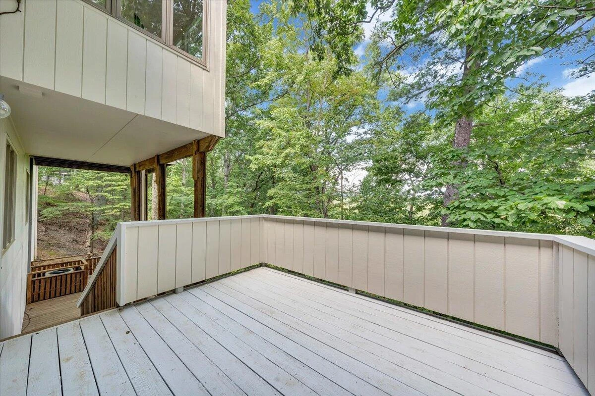 6036 Lakemont DR - Photo 56