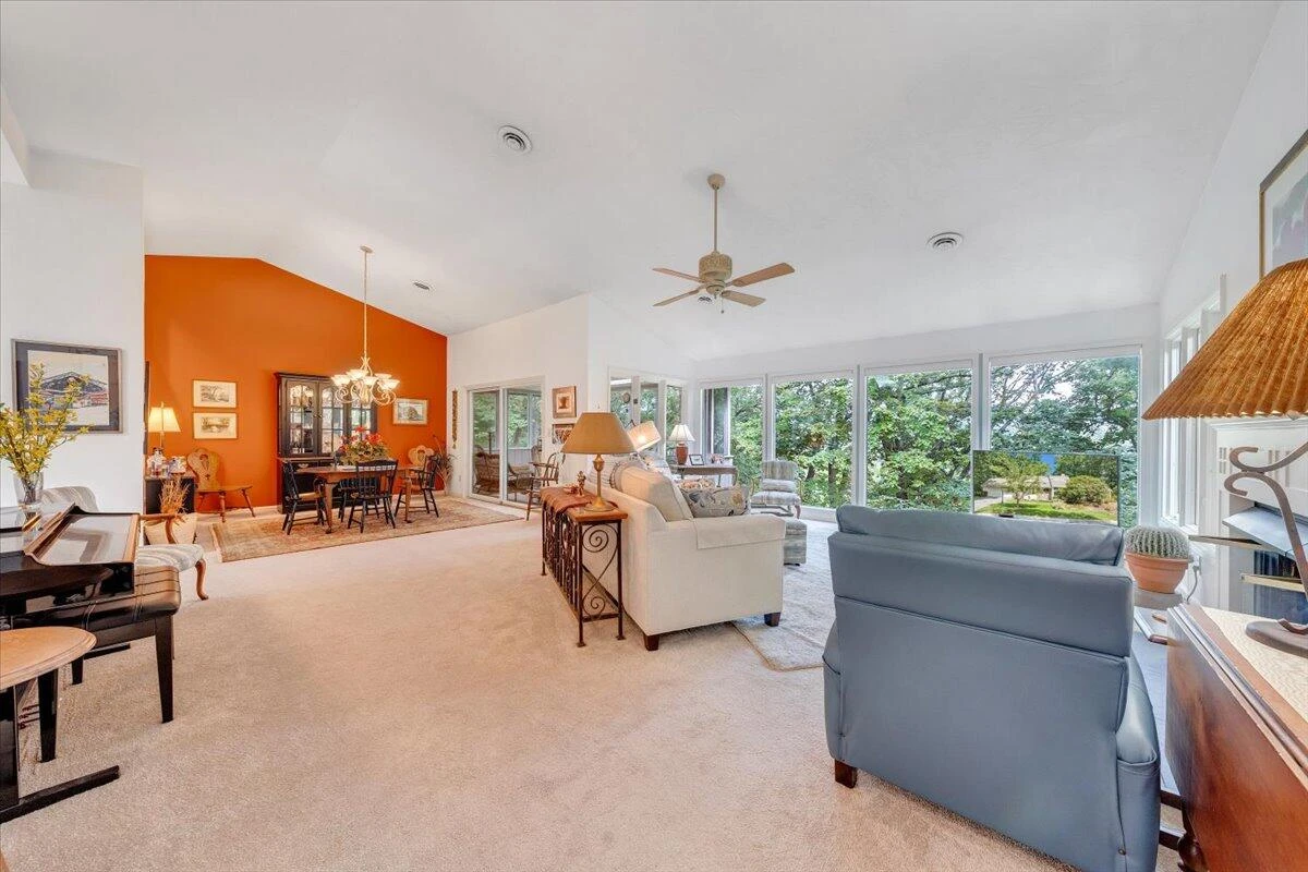 6036 Lakemont DR - Photo 11