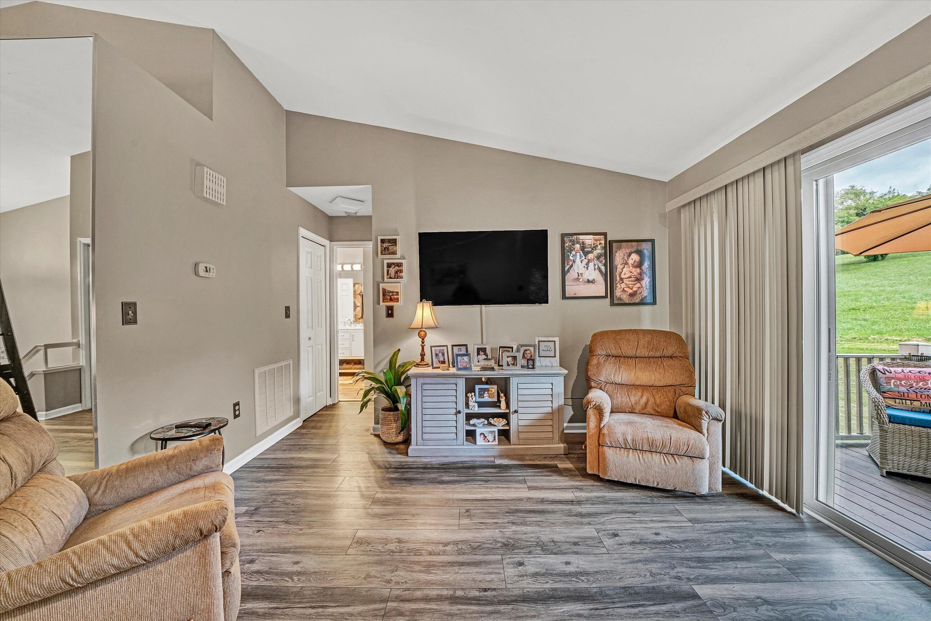 8531 Muirfield CIR - Photo 10