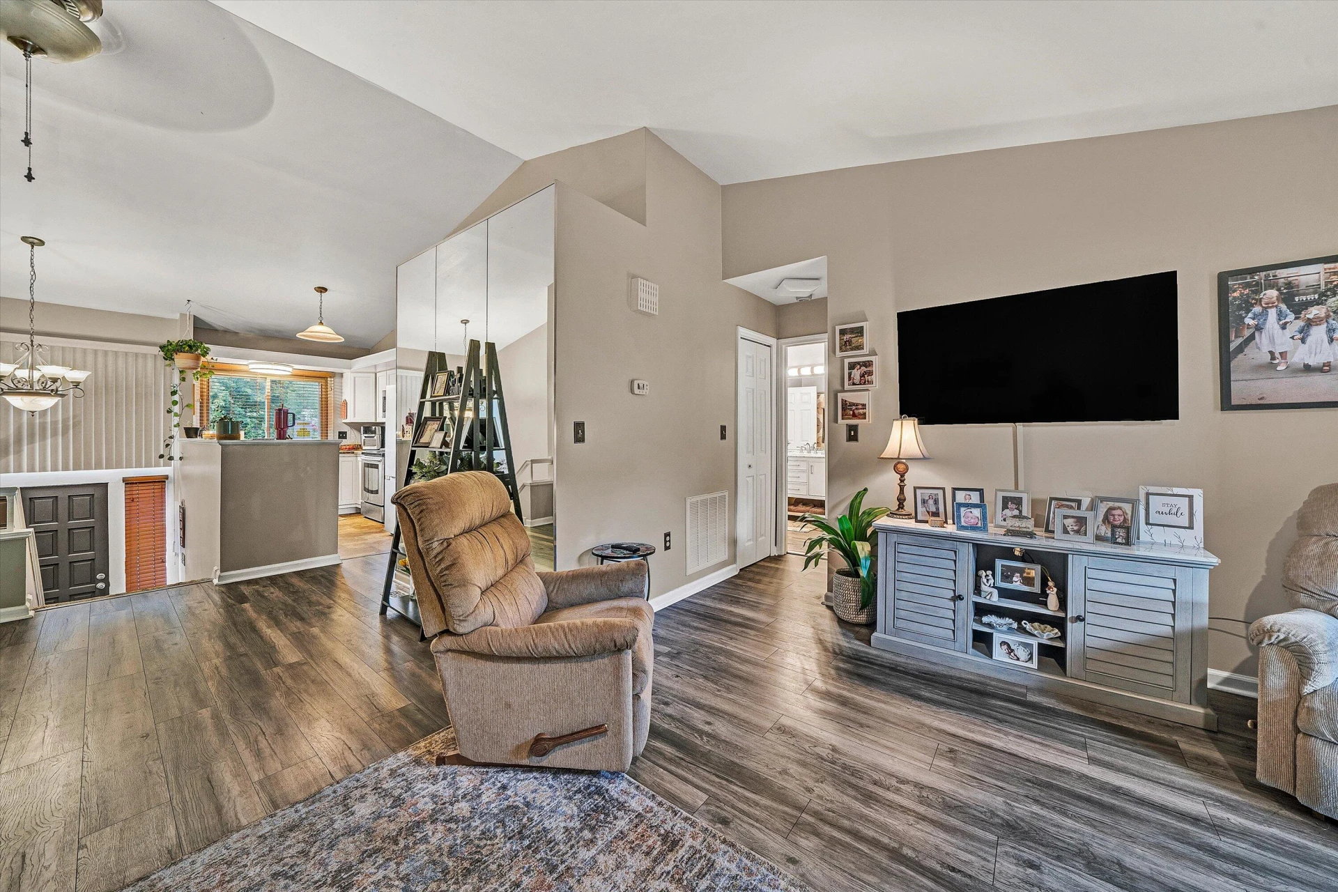 8531 Muirfield CIR - Photo 11