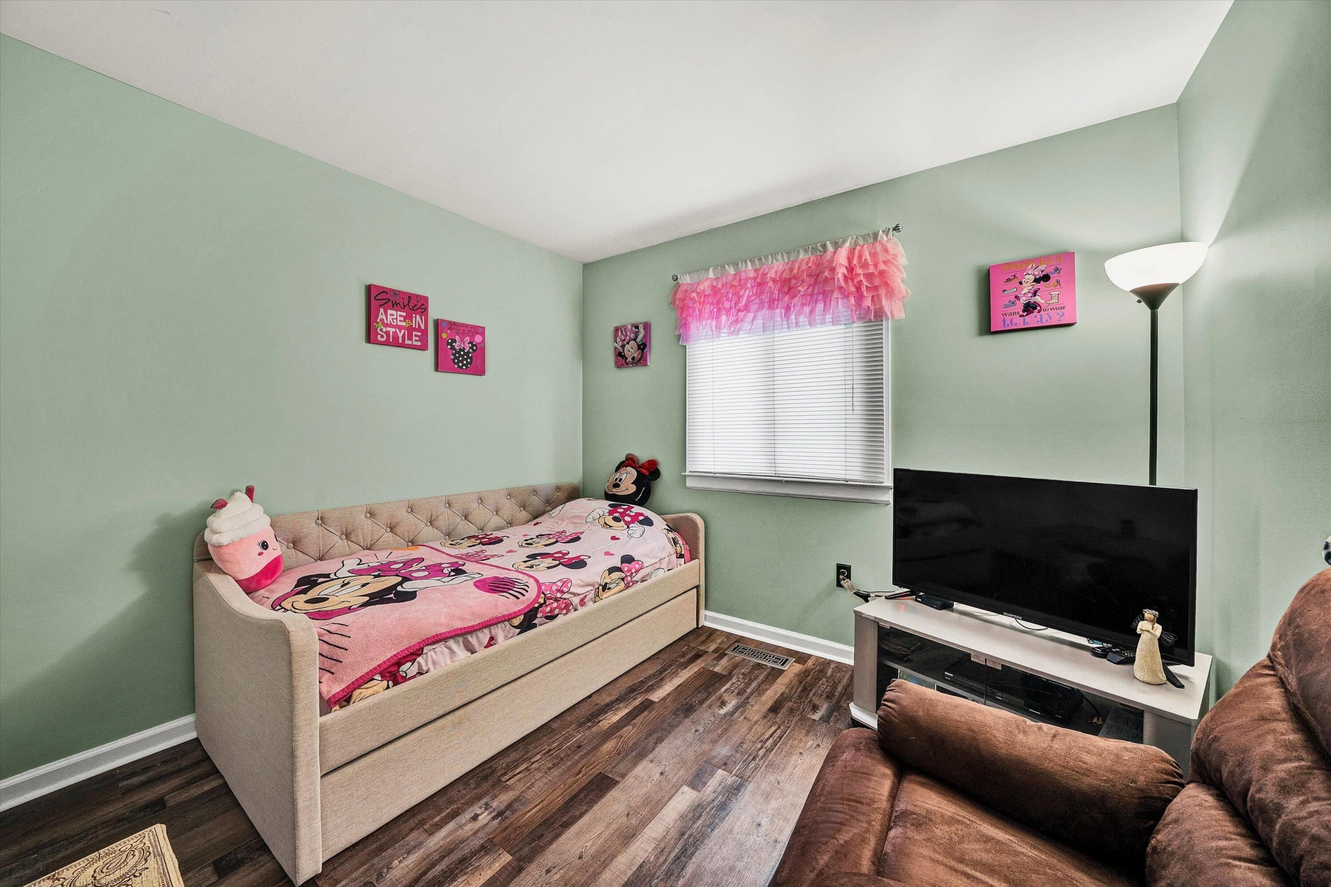 8531 Muirfield CIR - Photo 17