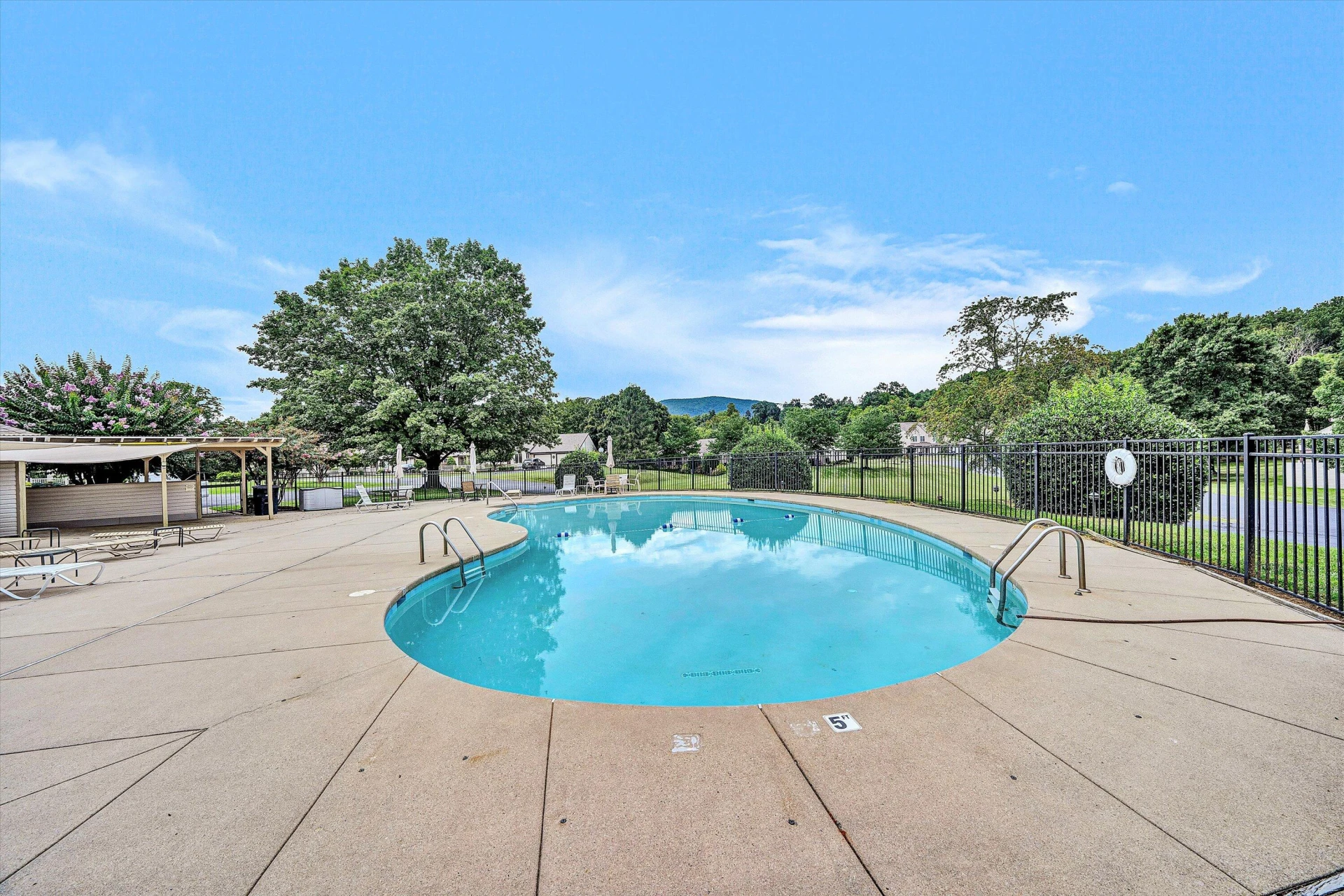 8531 Muirfield CIR - Photo 30