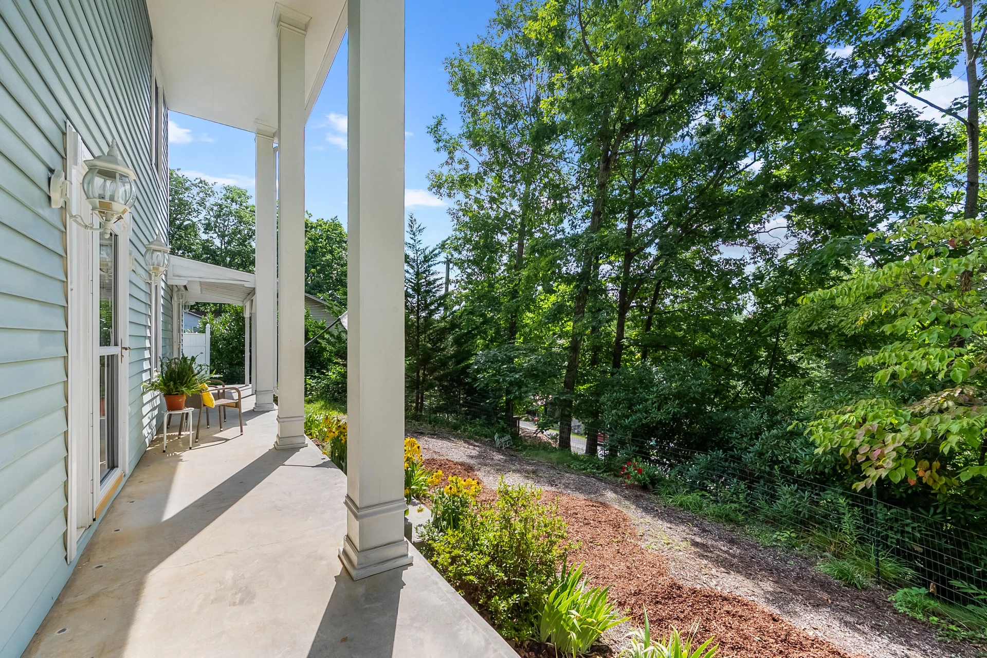 1160 Sherwood DR - Photo 9