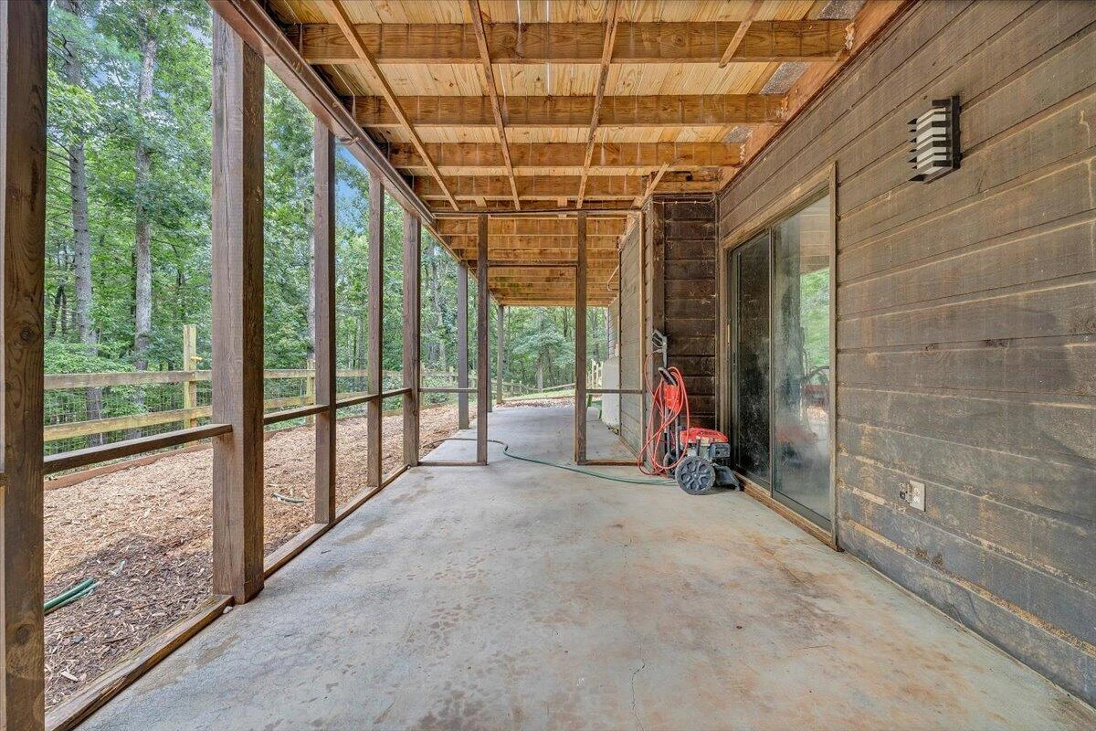 614 Sweetbriar LN - Photo 35