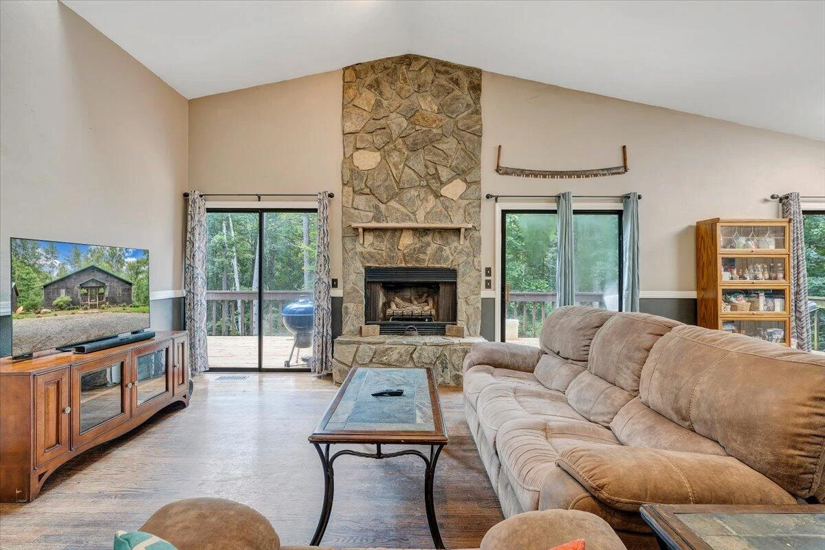 614 Sweetbriar LN - Photo 8