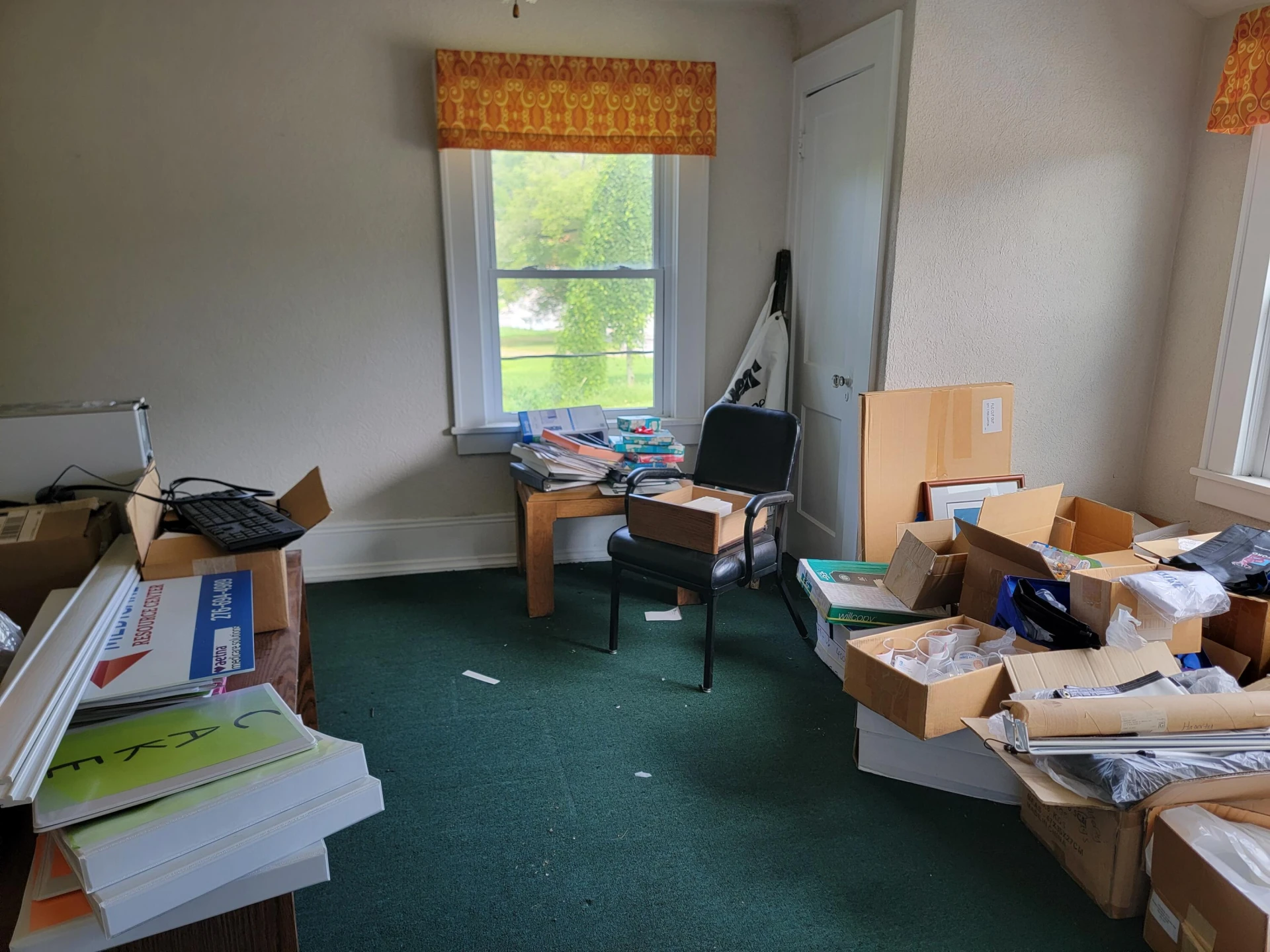 115 W Blue Ridge ST - Photo 3