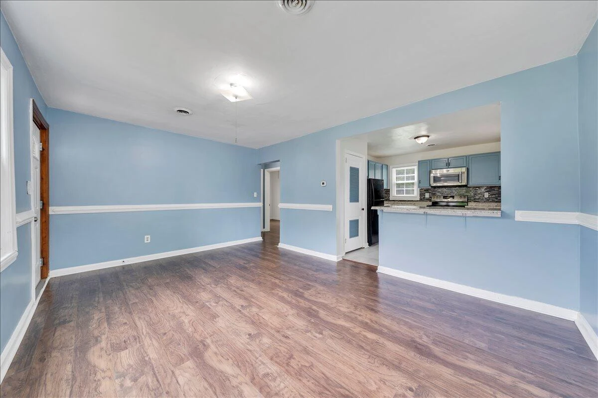 2613 Cornell DR NW - Photo 10
