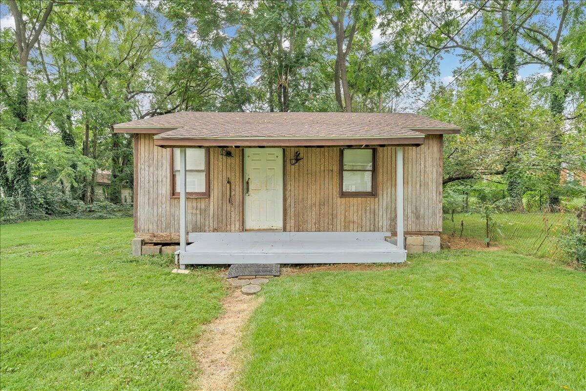 2613 Cornell DR NW - Photo 20