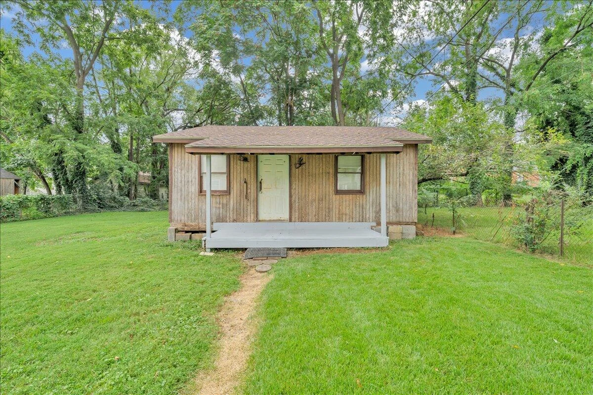 2613 Cornell DR NW - Photo 21