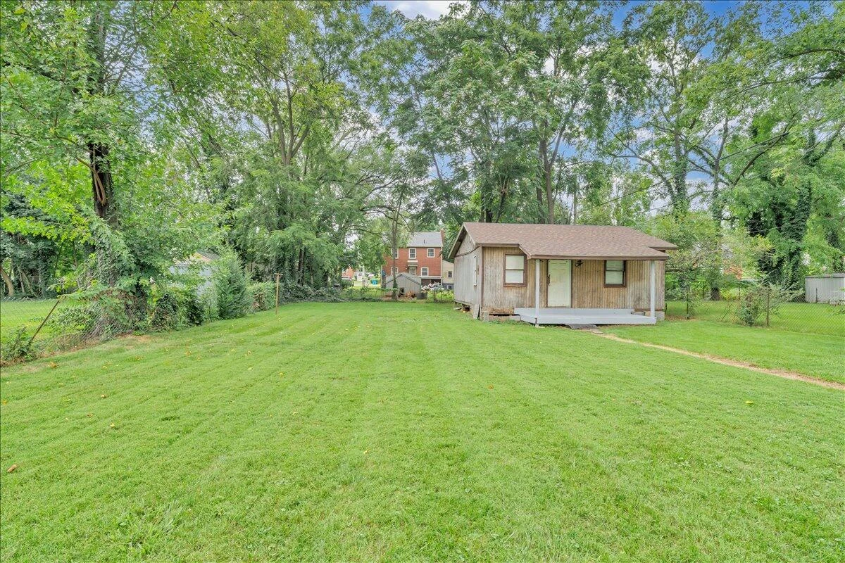 2613 Cornell DR NW - Photo 31