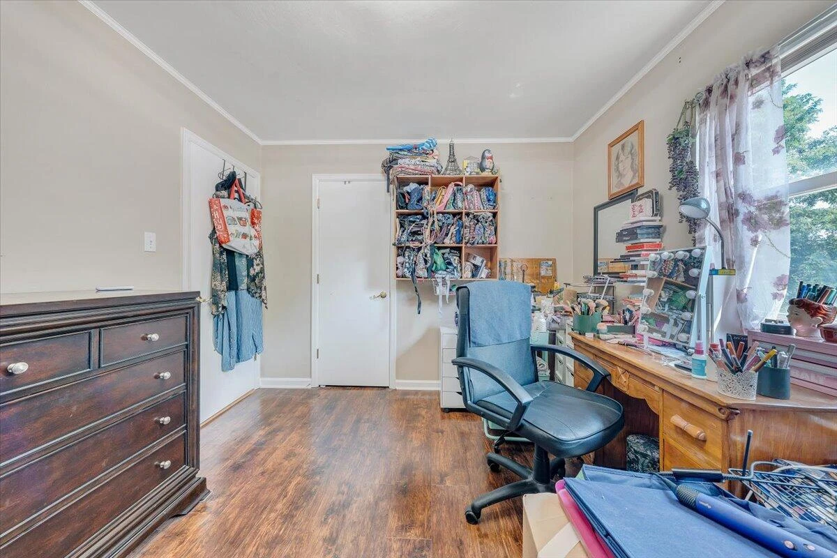 947 Estates RD SE - Photo 10