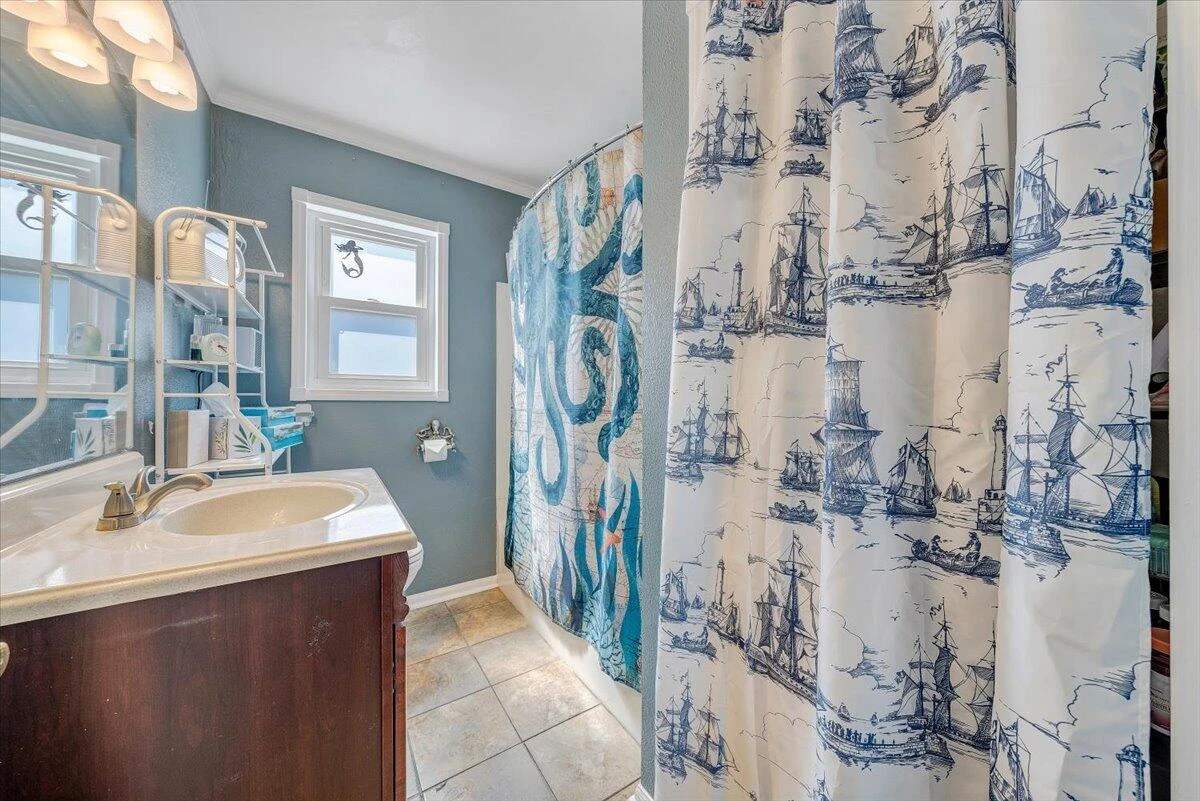 947 Estates RD SE - Photo 14