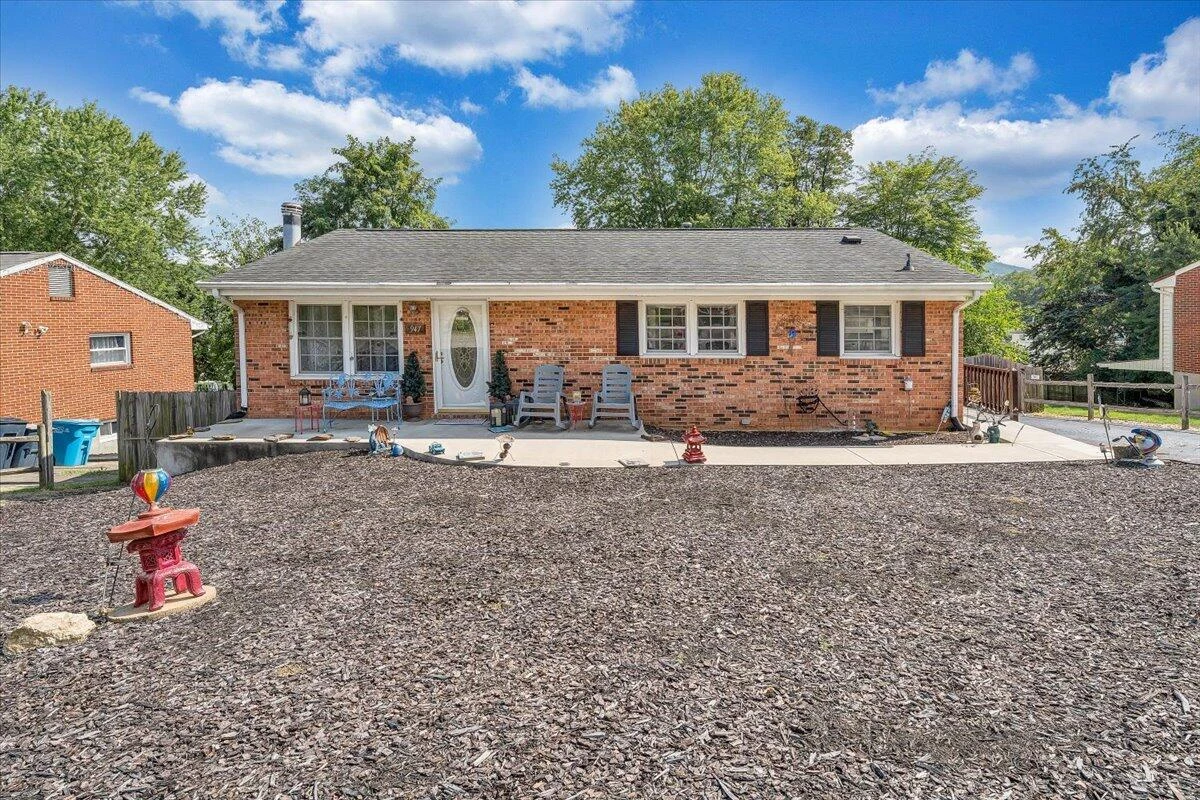 947 Estates RD SE - Photo 21