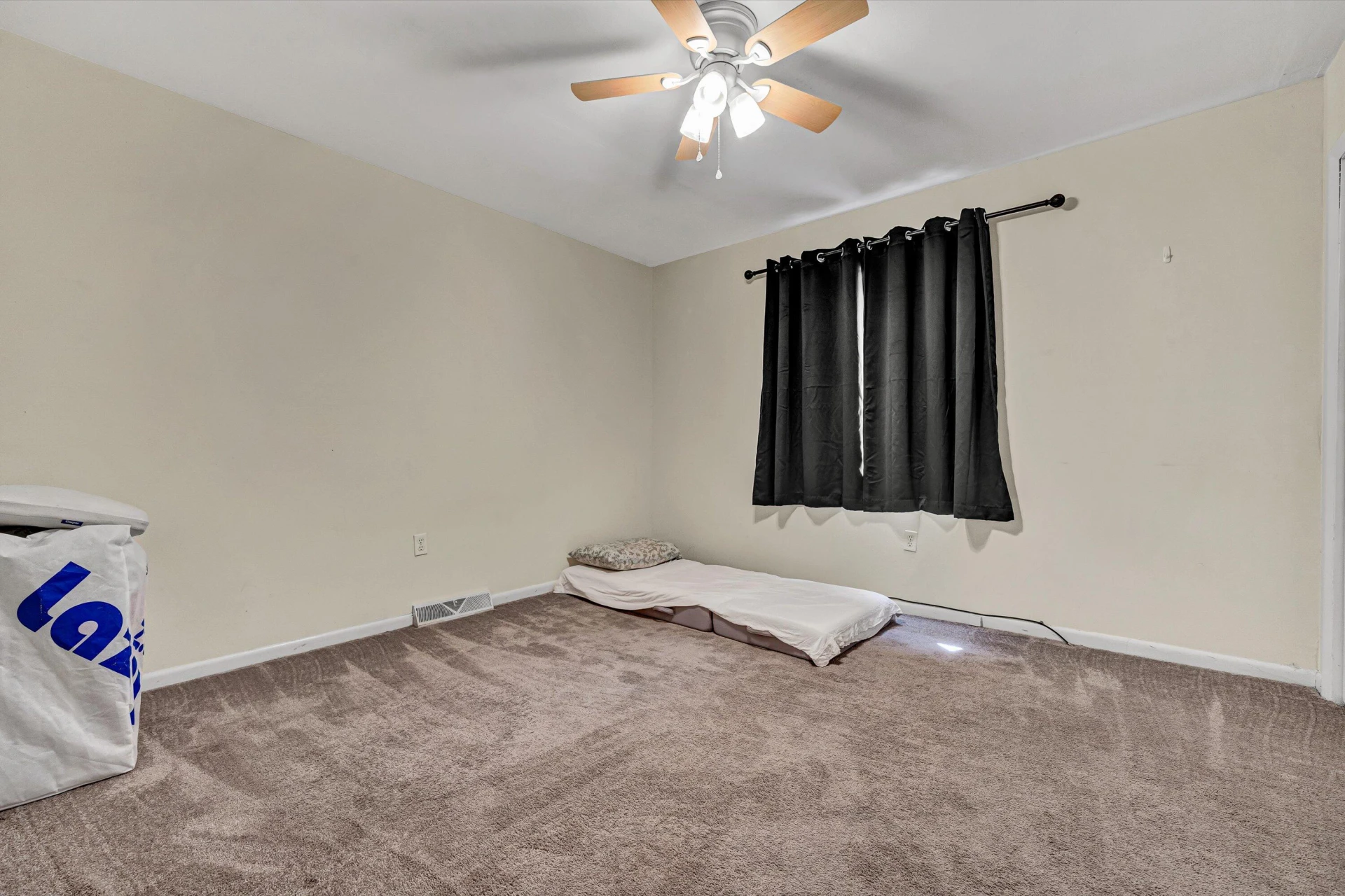 3122 Garden City BLVD SE - Photo 7