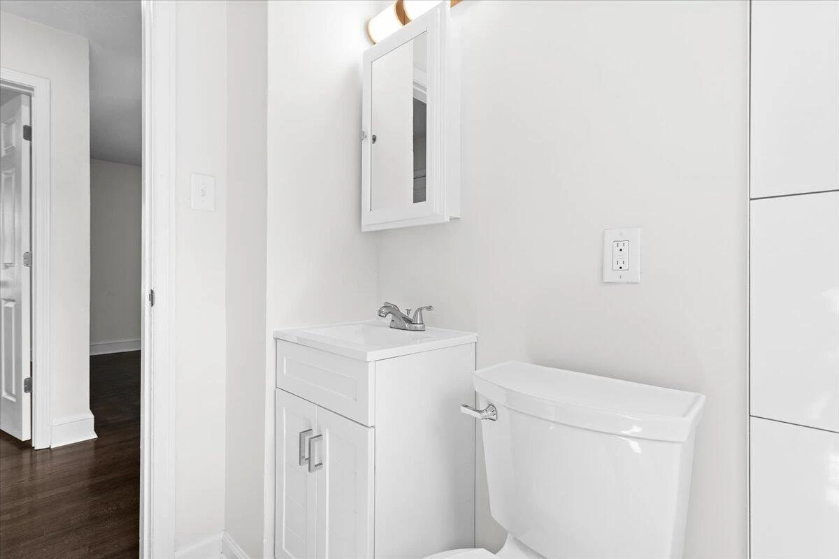 1513 Aspen ST NW - Photo 11