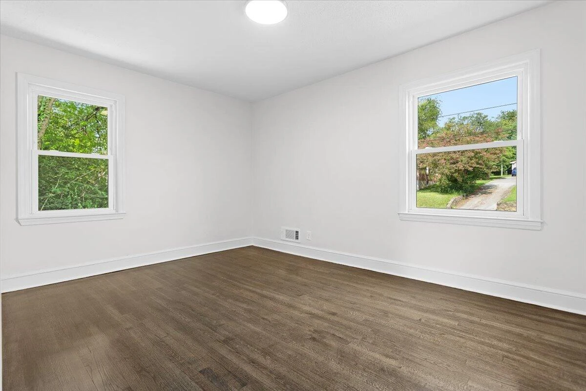 1513 Aspen ST NW - Photo 14