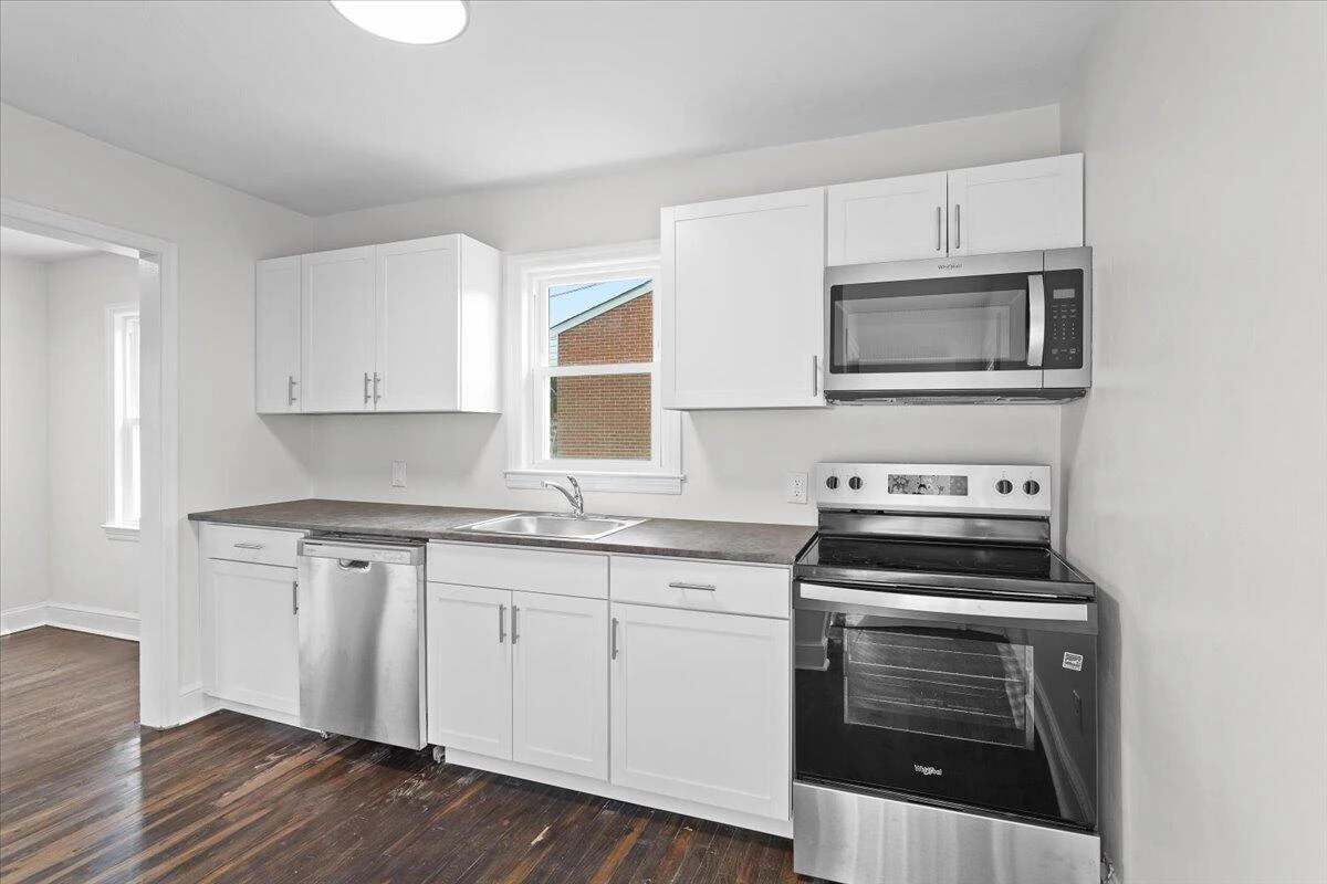 1513 Aspen ST NW - Photo 19