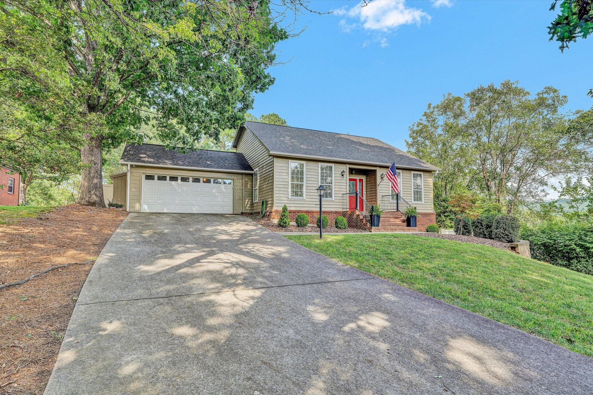 1015 Clearfield RD SW - Photo 5