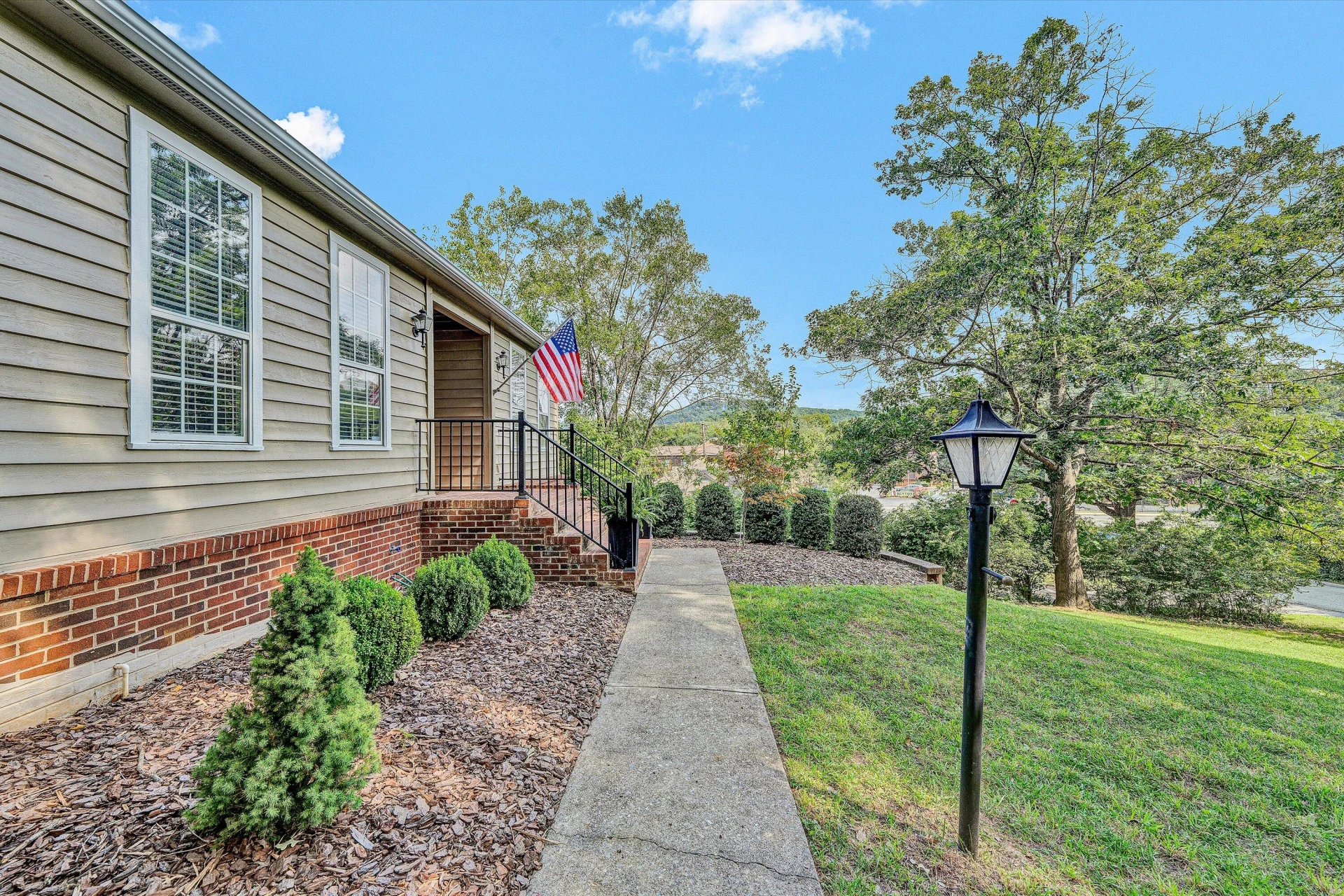 1015 Clearfield RD SW - Photo 6