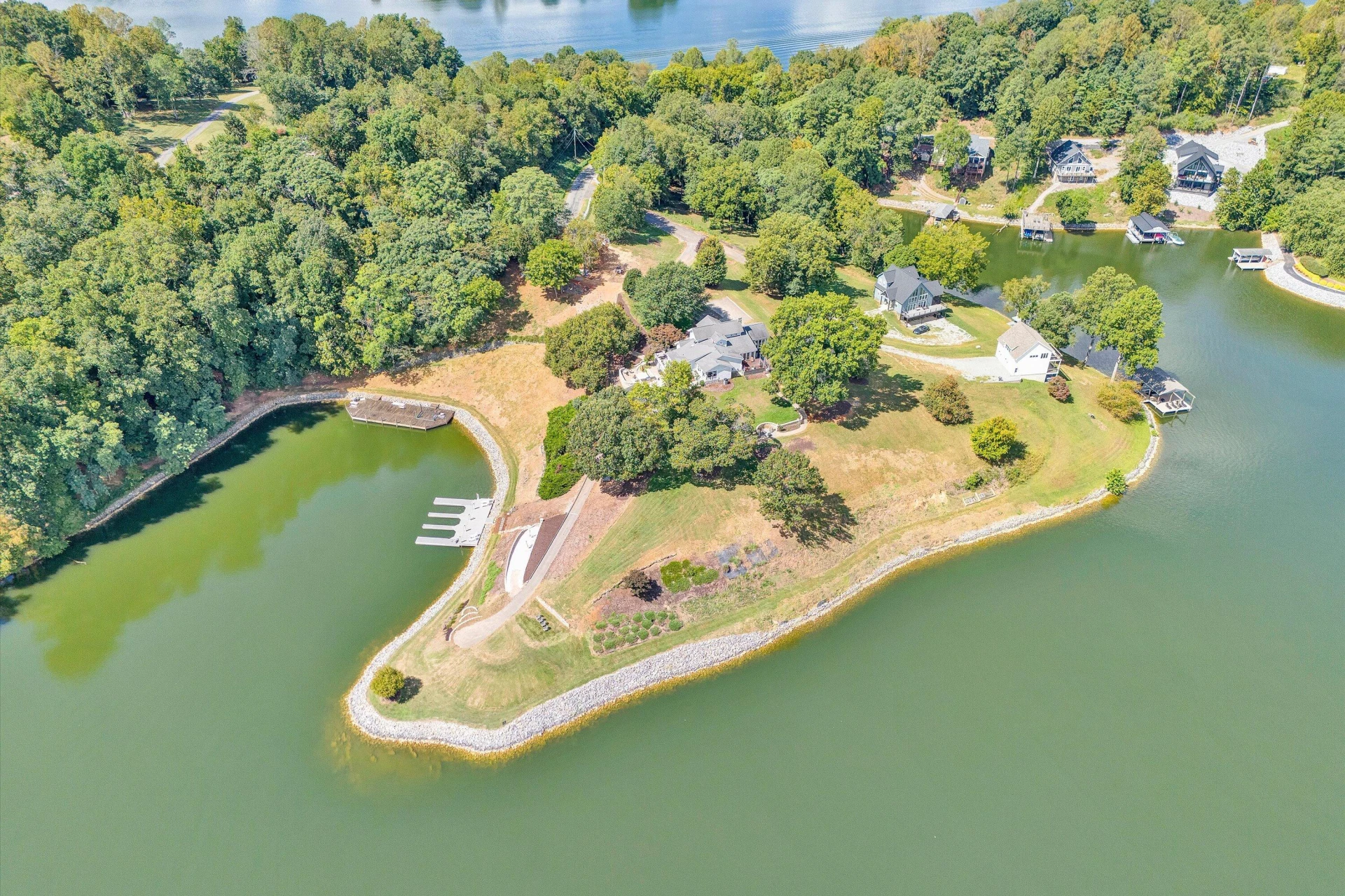 1031 Lake Breeze DR