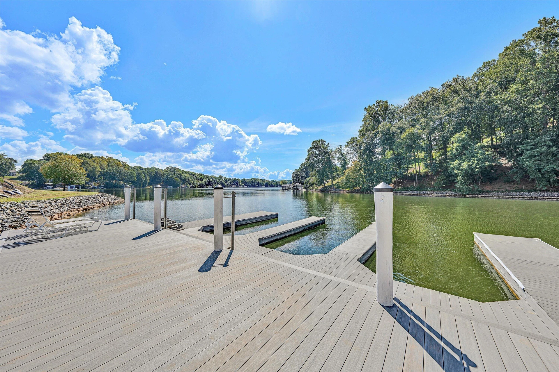 1031 Lake Breeze DR - Photo 11