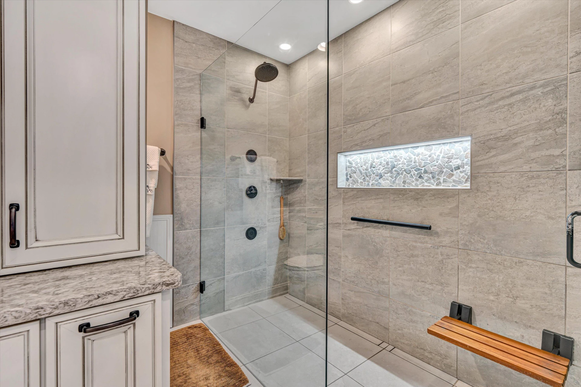1031 Lake Breeze DR - Photo 45