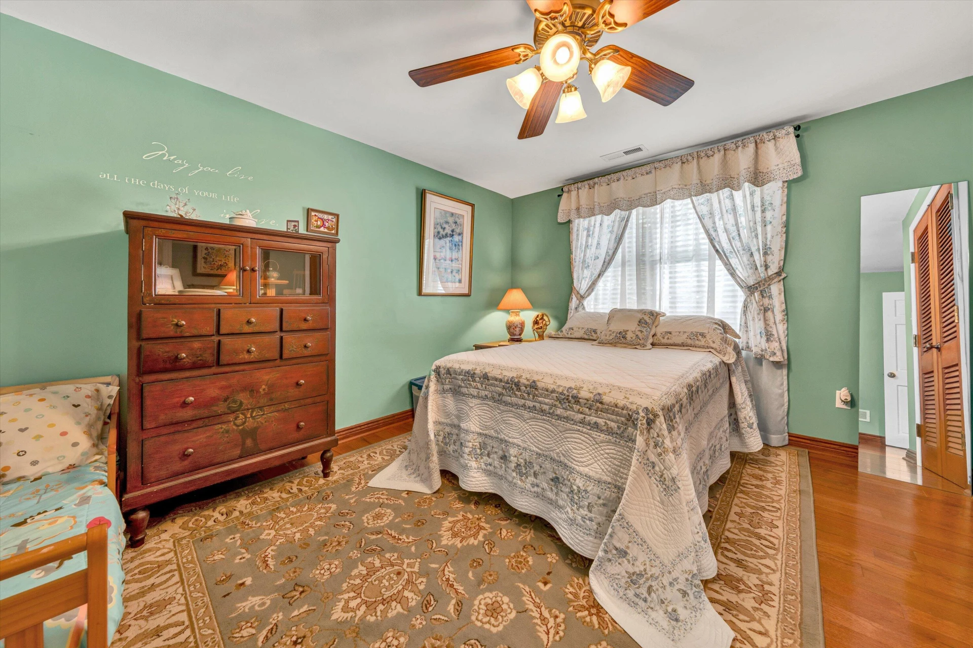 1031 Lake Breeze DR - Photo 51