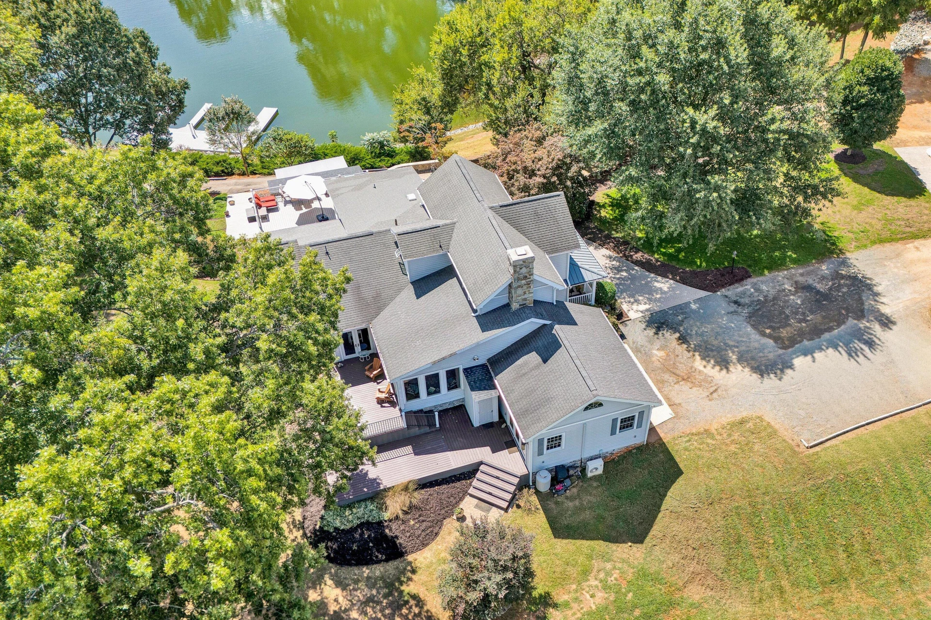 1031 Lake Breeze DR - Photo 61