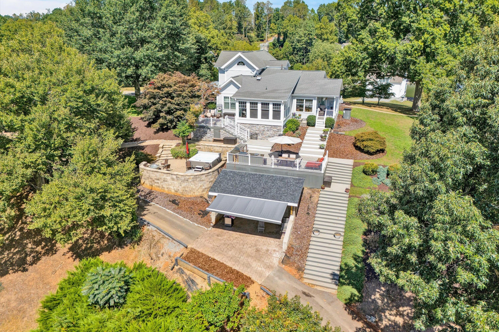 1031 Lake Breeze DR - Photo 63