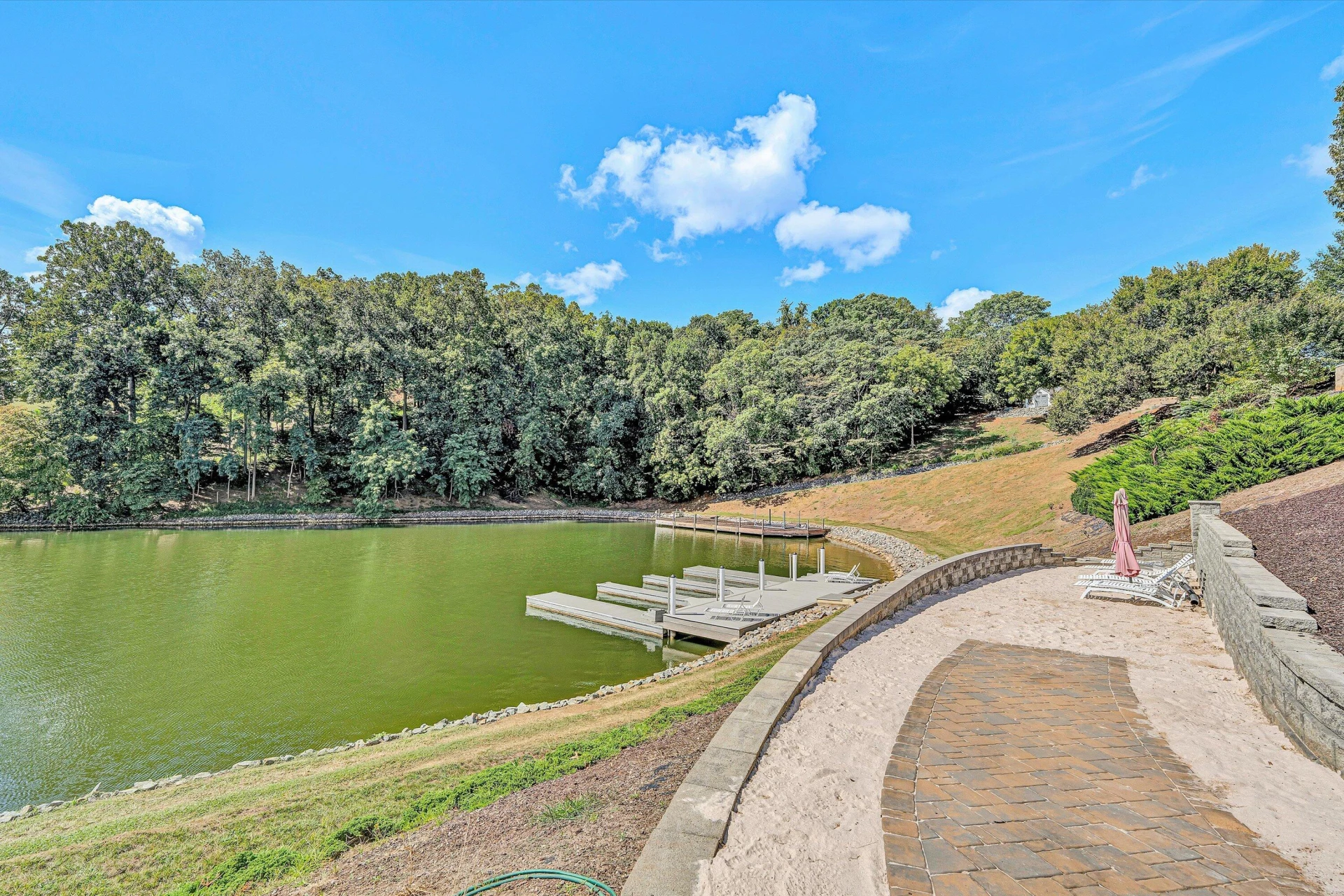 1031 Lake Breeze DR - Photo 85