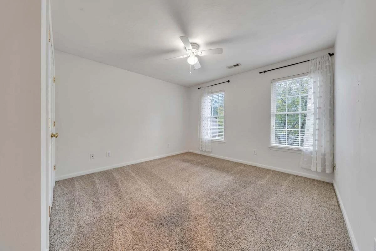 1429 Crutchfield ST - Photo 35